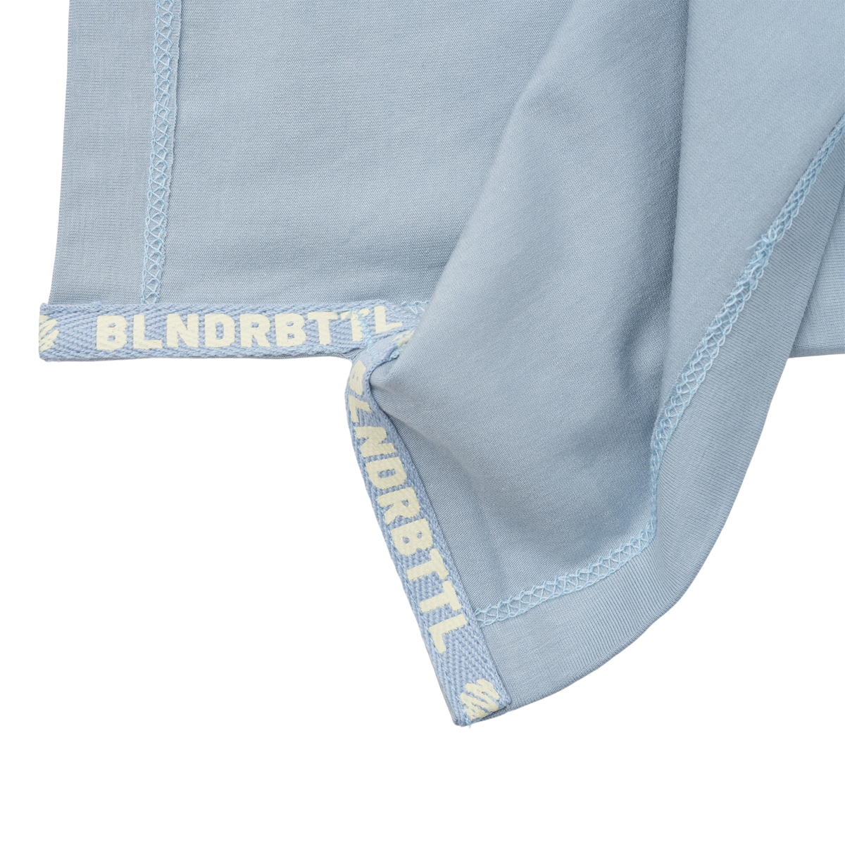 blenderbottle-essential-t-shirt-g2 BB-BlueShirtHem-3.png